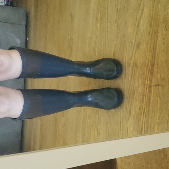 Equestrian style Hunter rain boots - Picture 2 of 9